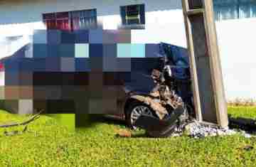 Laranjeiras - Após colisão, veículo invade calçada e mata idoso 